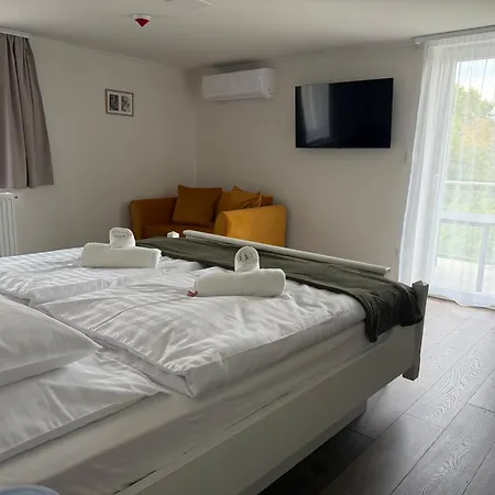 Oliva Apartment *